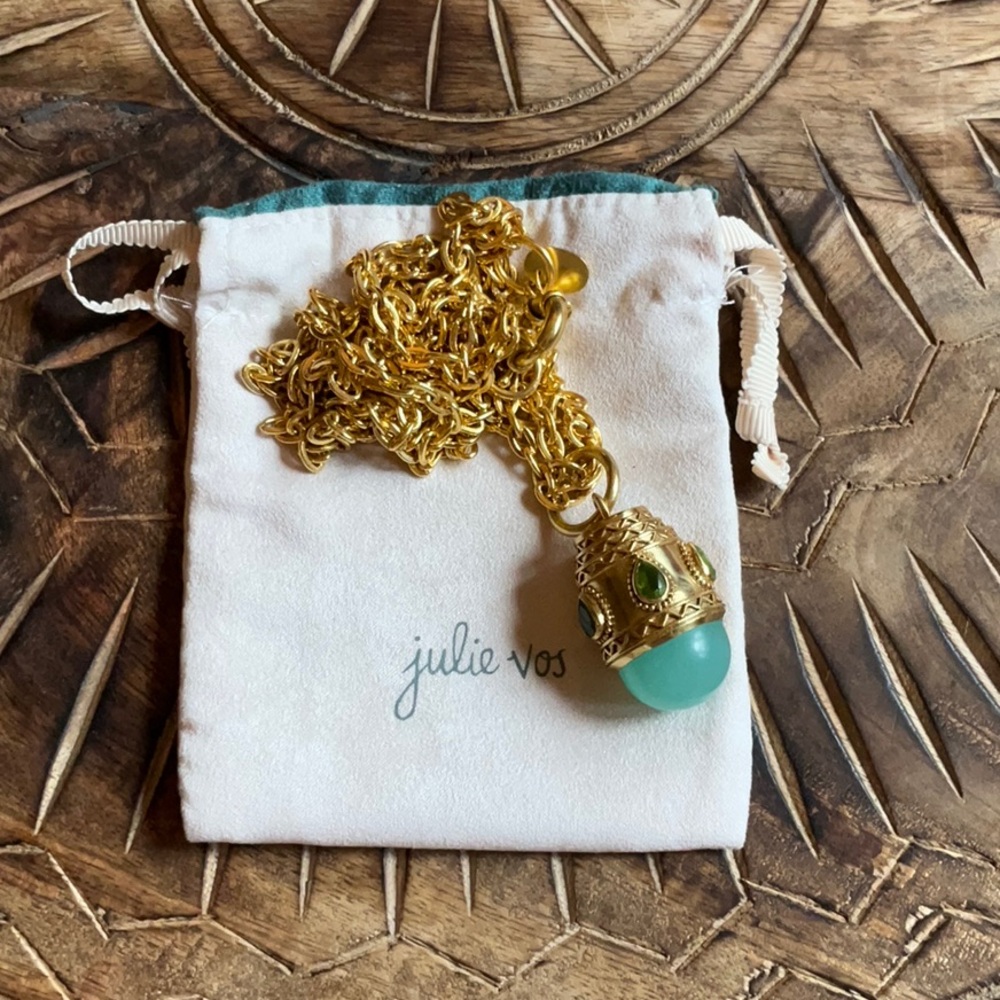 Julie Vos Gold-Plated Necklace withTurquoise Medicil Pendant - Picture 6 of 6